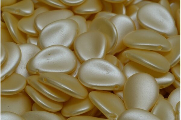 Flower Petal Beads 16x11mm - Image 1