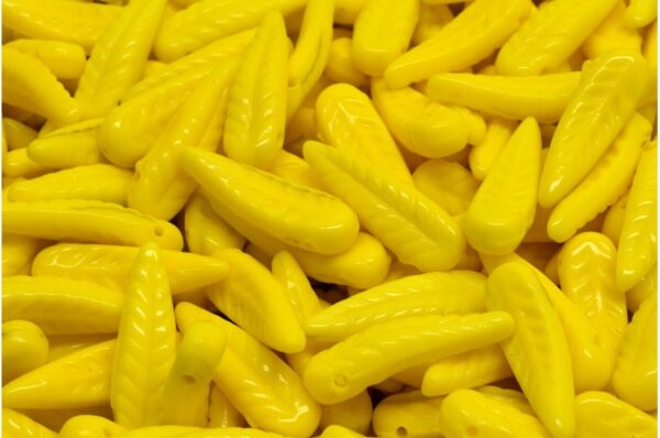 Bird Feather Beads 5x17mm - Image 1