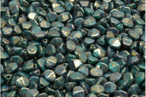 Pinch Beads 5x5mm - Image 1