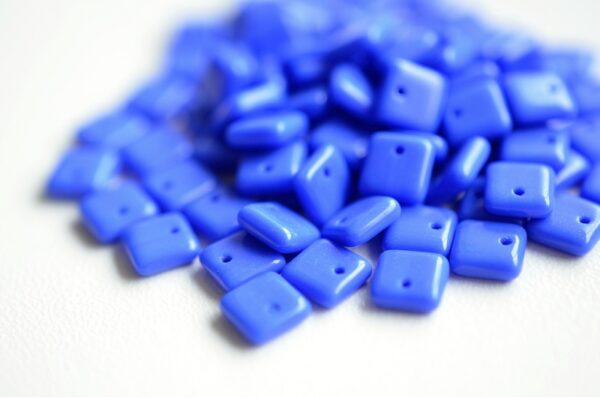 Squarelet Beads 6x6mm - Image 1