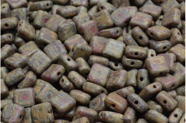 Square Beads 6x6mm - Image 1