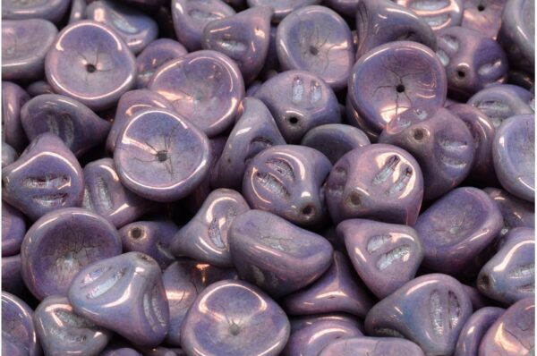 Daylily Flower Beads 10x8mm - Image 1