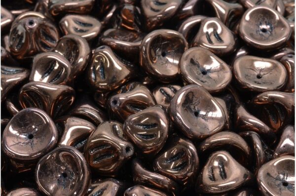 Daylily Flower Beads 10x8mm - Image 1