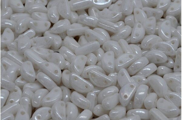 Half Moon Beads 8x4mm - Image 1