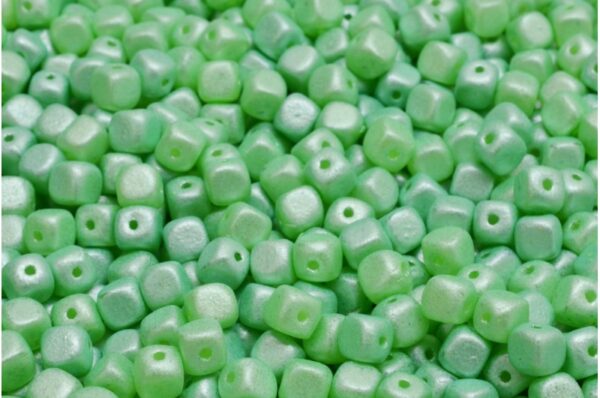 Cube Beads 4x5mm - Image 1