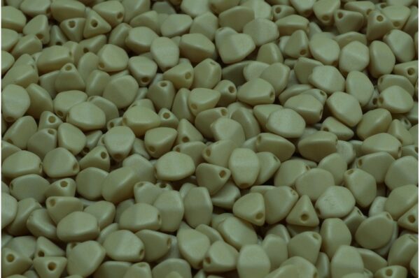 Pinch Beads 5x5mm - Image 1