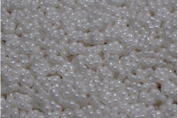 Forget Me Not Beads 5x5mm - Image 1