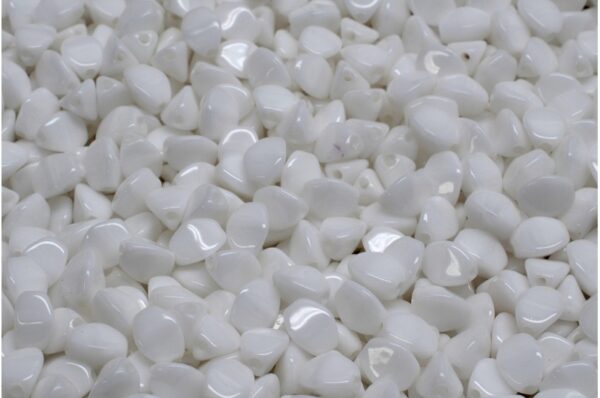 Pinch Beads 5x5mm - Image 1