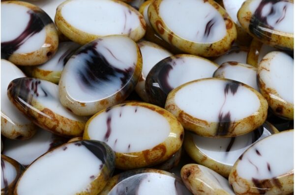 TCB Flat Oval Beads 20x14mm - Image 1