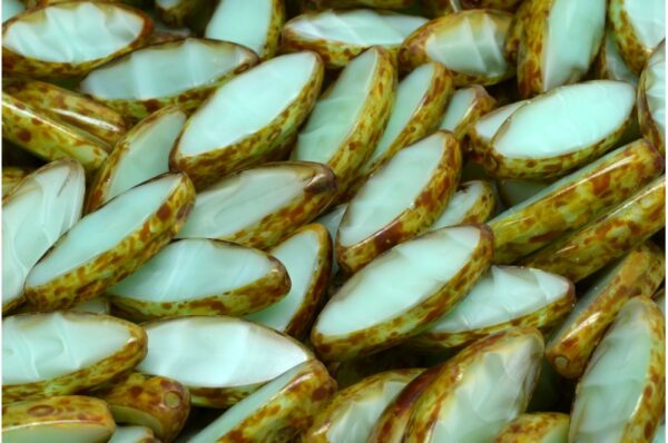 TCB Ship Flat Beads 18x7mm - Image 1