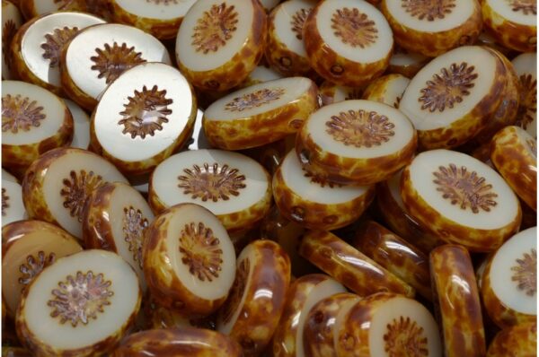 TCB Kiwi Beads 14x10mm - Image 1