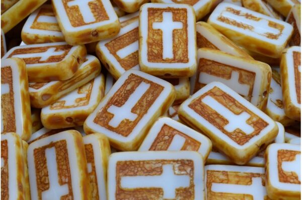 TCB Cross Beads 17x11mm - Image 1