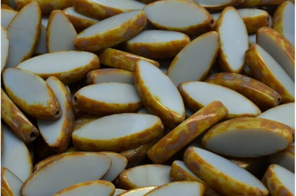 TCB Ship Flat Beads 18x7mm - Image 1