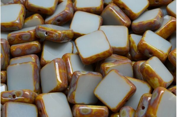 TCB Square Beads 10x10mm - Image 1
