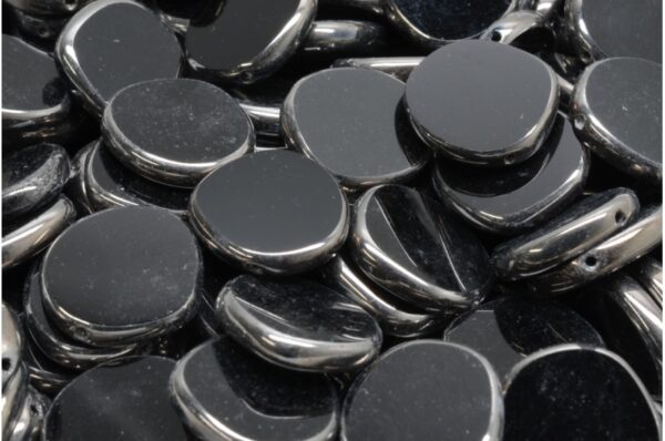 TCB 8 Edged Designed Beads 15x15mm - Image 1