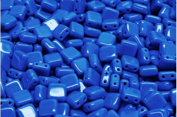 2 Holes Pressed Tile Beads 6x6mm - Image 1