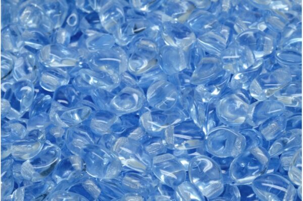 Tulip Petal Beads 6x8mm - Image 1