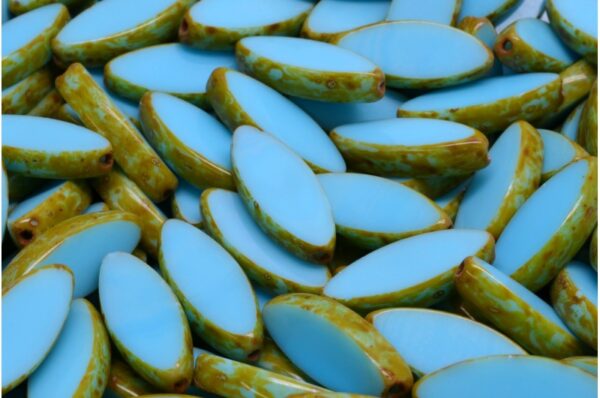 TCB Ship Flat Beads 18x7mm - Image 1