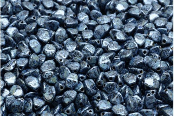 Pinch Beads 5x5mm - Image 1