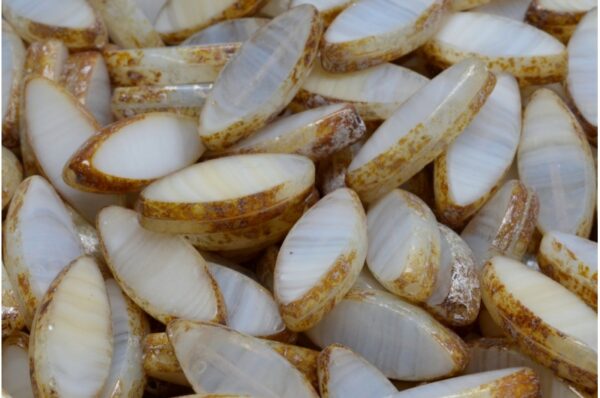 TCB Ship Flat Beads 18x7mm - Image 1