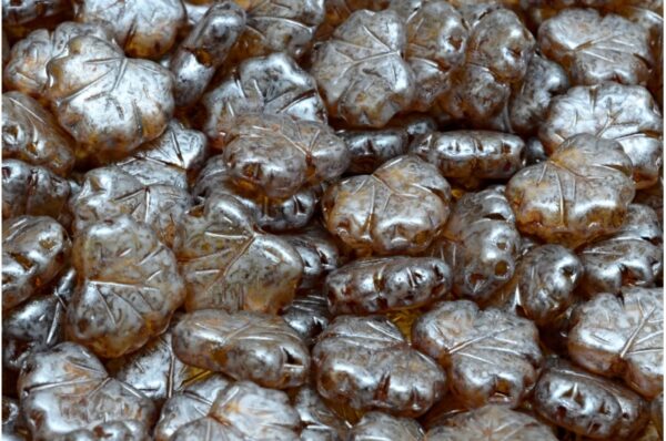 Maple Leaf Beads 13x11mm - Image 1