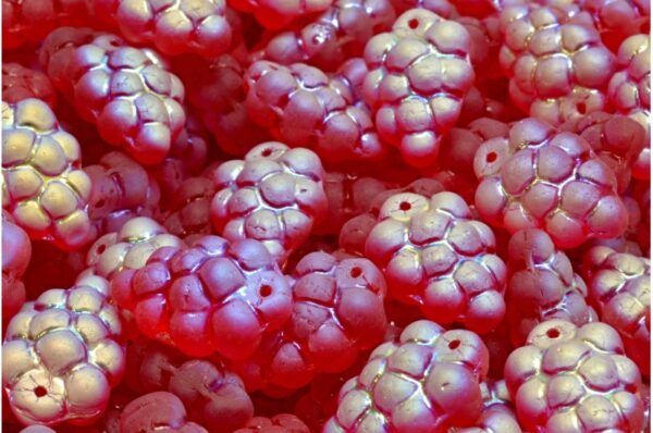 Grape Beads 16x11mm - Image 1