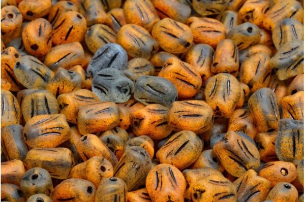 Mini Tulip Beads 9x7mm - Image 1