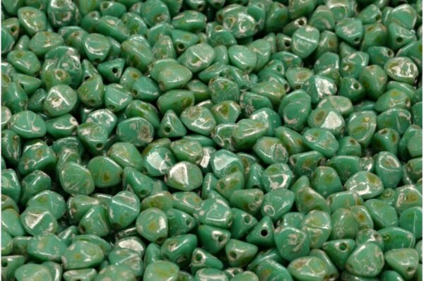 Pinch Beads 5x5mm - Image 1