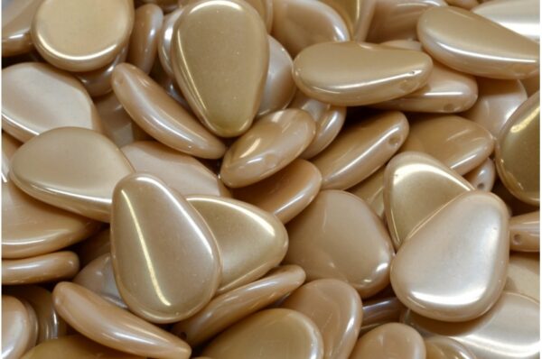 Anemone Petal Beads 11x16mm - Image 1