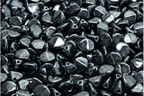 Pinch Beads 7x7mm - Image 1