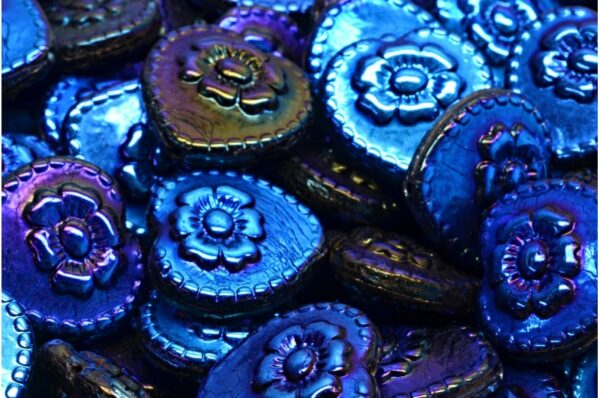 Heart Beads With Rose 17x17mm - Image 1