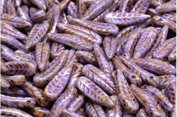 Bird Feather Beads 5x17mm - Image 1