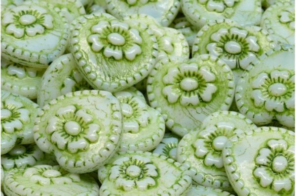 Heart Beads With Rose 17x17mm - Image 1