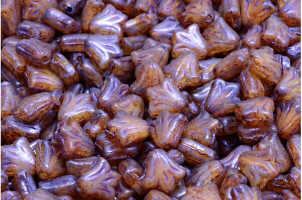 Lily Flower Beads 9x9mm - Image 1