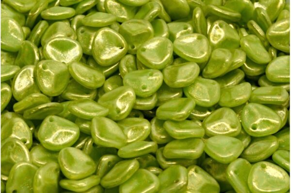 Rose Petal Beads 8x7mm - Image 1