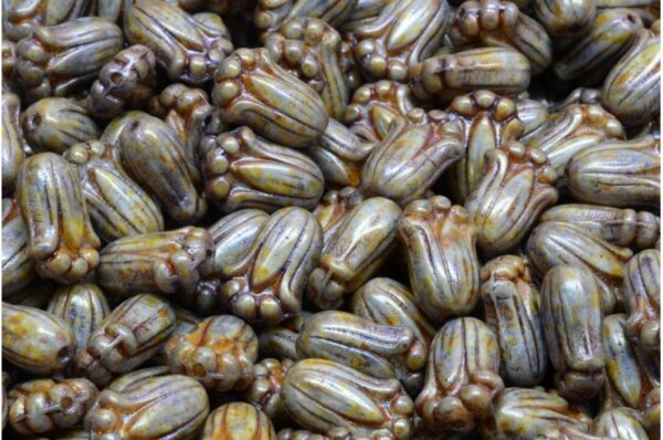 Tulip Bud Beads 12x8mm - Image 1