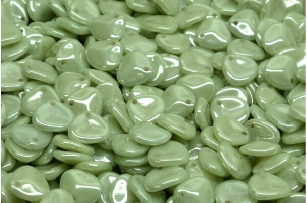 Rose Petal Beads 8x7mm - Image 1