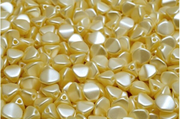 Pinch Beads 7x7mm - Image 1