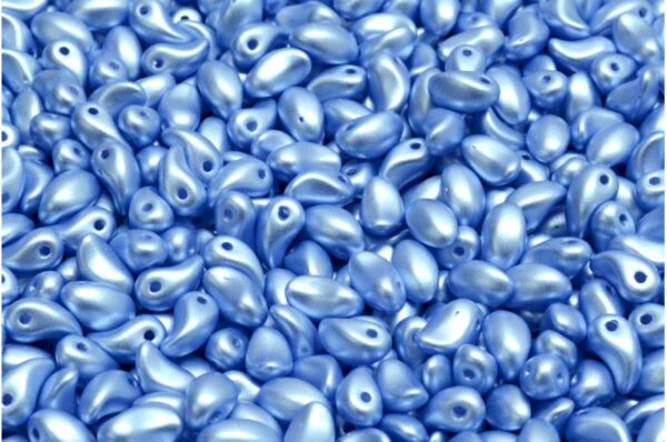 Lily Petal Beads 4x6mm - Image 1