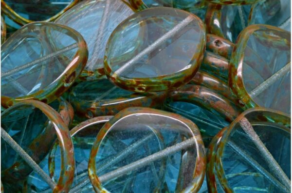 TCB 8 Edged Designed Beads 22x22mm - Image 1