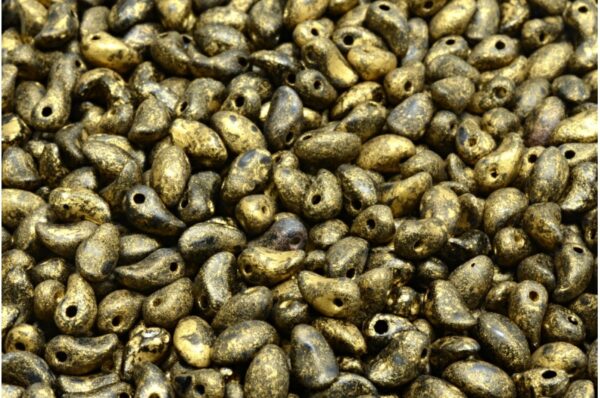 Lily Petal Beads 4x6mm - Image 1