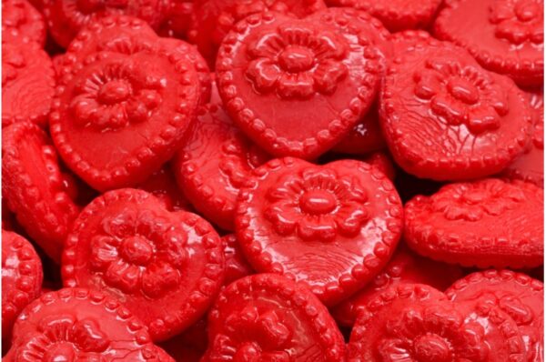 Heart Beads With Rose 17x17mm - Image 1