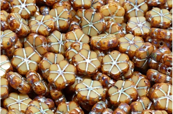 TCB Garland Flower 10x10mm - Image 1