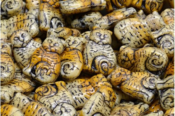 Cat beads 17x11mm - Image 1