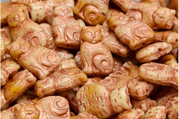 Cat beads 17x11mm - Image 1