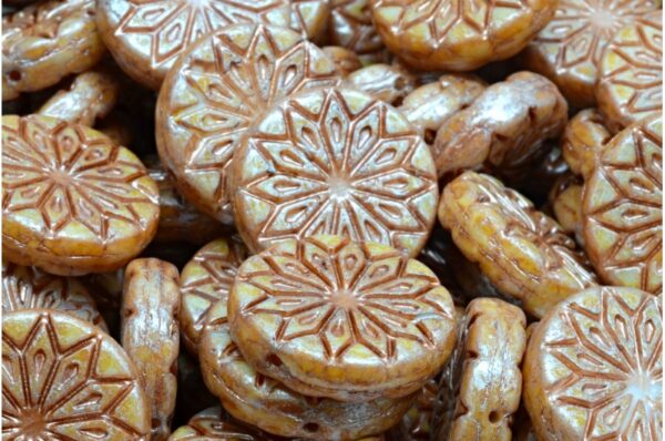 Origami Flower Beads 18x18mm - Image 1