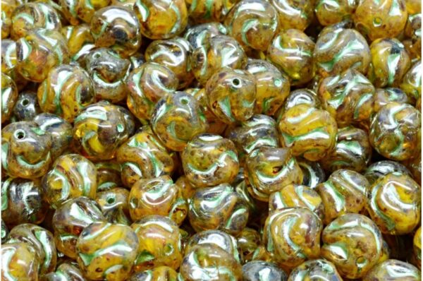 Yarn Ball 8x8mm - Image 1