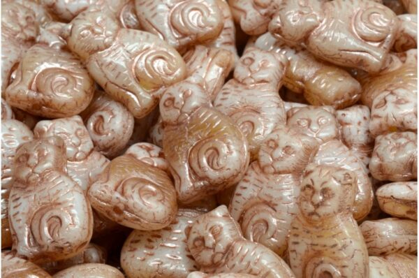 Cat beads 17x11mm - Image 1