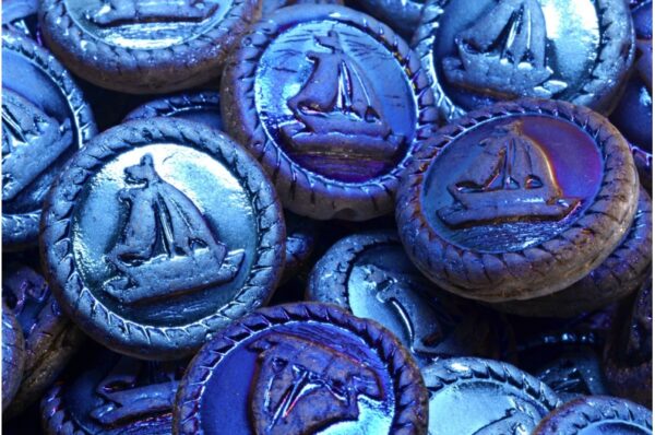 Boat Medallion 20x20mm - Image 1