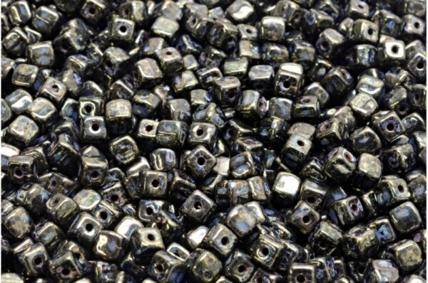 Cube Beads 4x4mm - Image 1